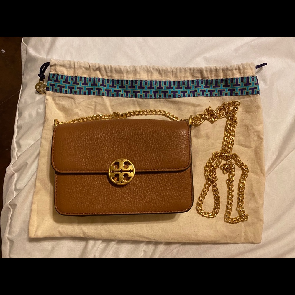 SOLD❌❌ 💯 Authentic EEUC TB Chelsea bag